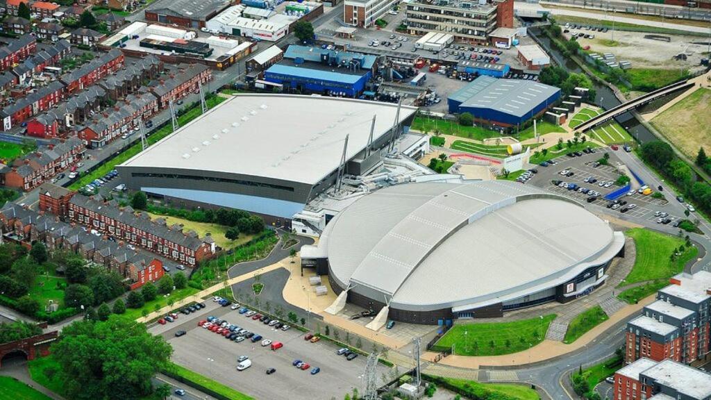 Royal Rooms At Coop Live Etihad, Sports City Manchester Exteriör bild
